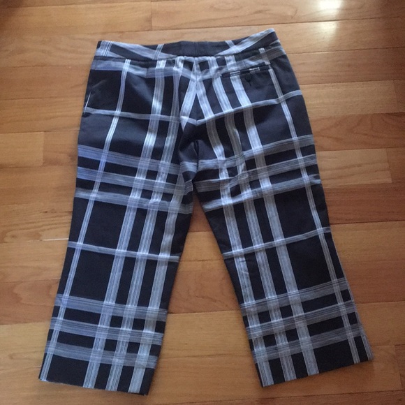 Burberry Pants - Picture 5 of 8